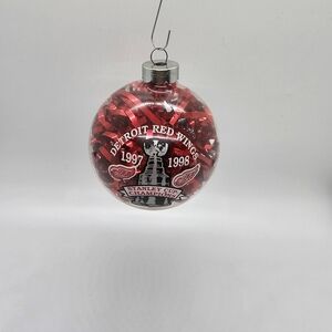 Detroit Red Wings Stanley Cup Champions 97-98 Sports Collectors Series Ornament